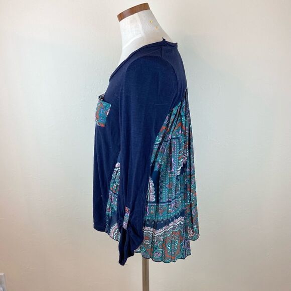 Anthropologie Paper Locket Accordian Long-Sleeve Tee - Picture 5 of 7